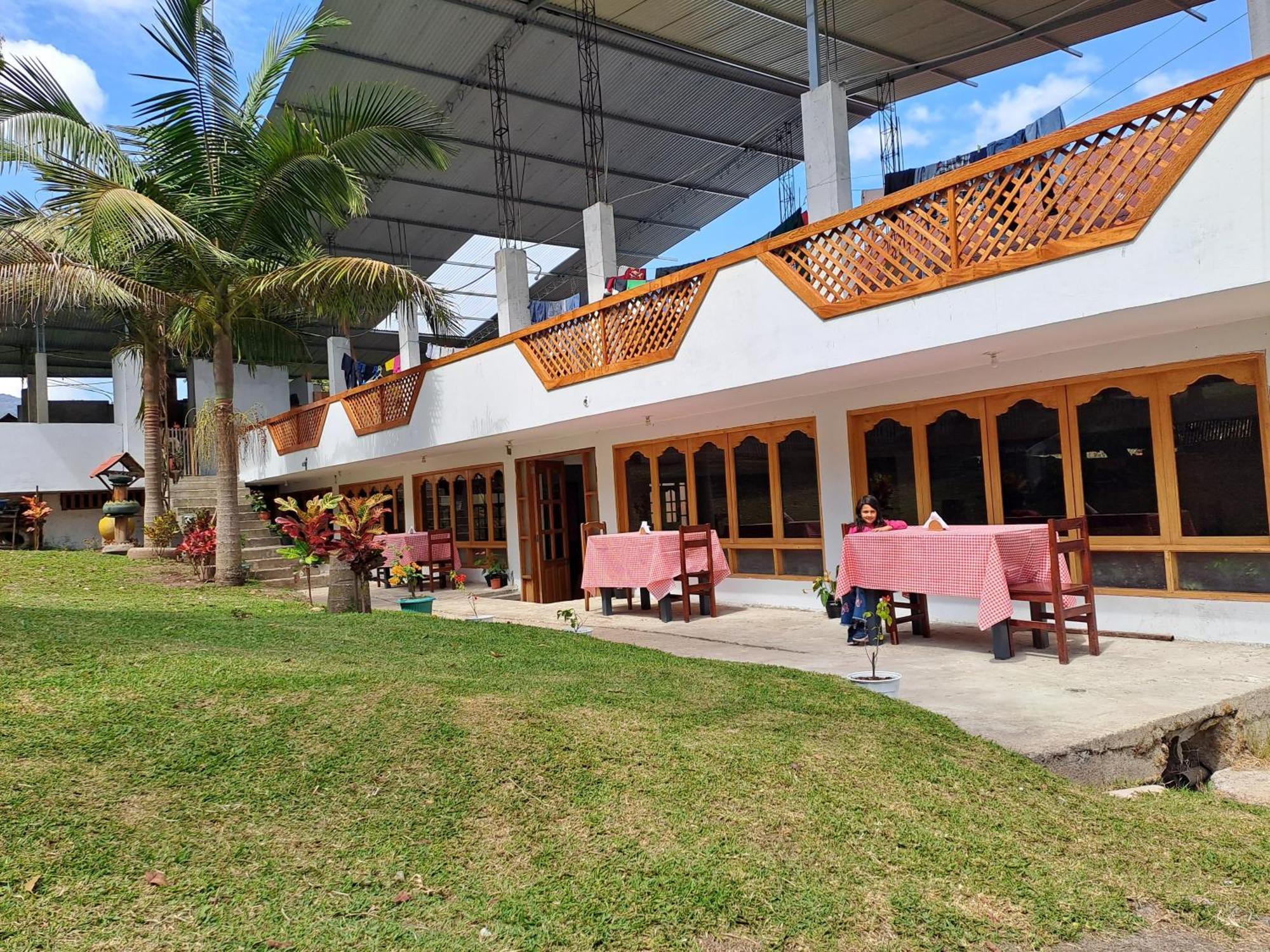 La Ramada De Mama Elena Hotel Oxapampa Bagian luar foto