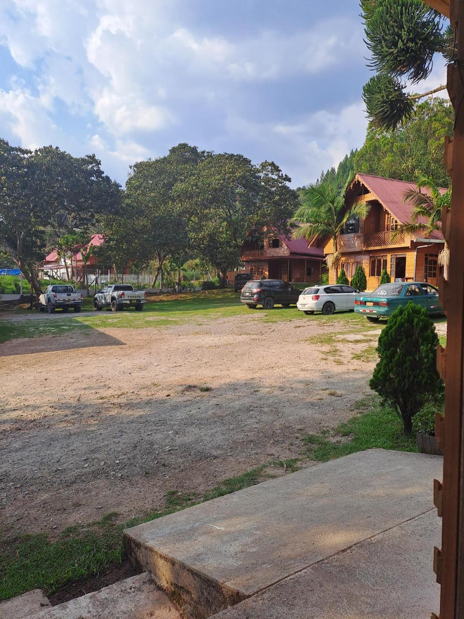 La Ramada De Mama Elena Hotel Oxapampa Bagian luar foto